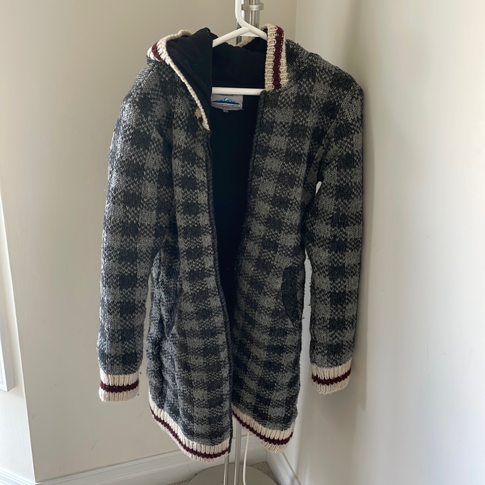 100% wool sweater